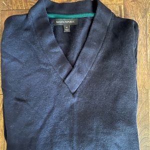 Banana Republic V-Neck Sweater Size Md